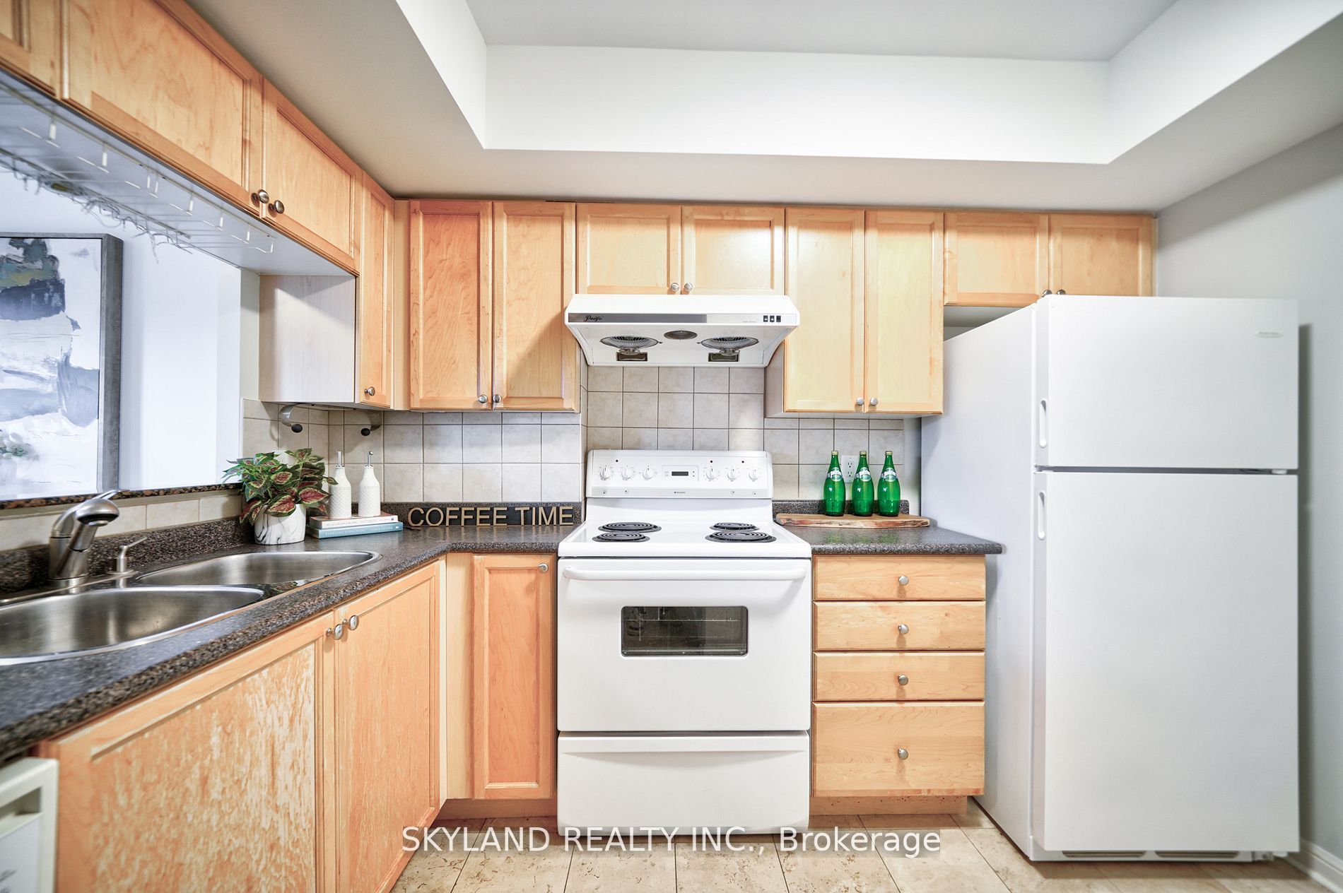3 Everson Dr, #308