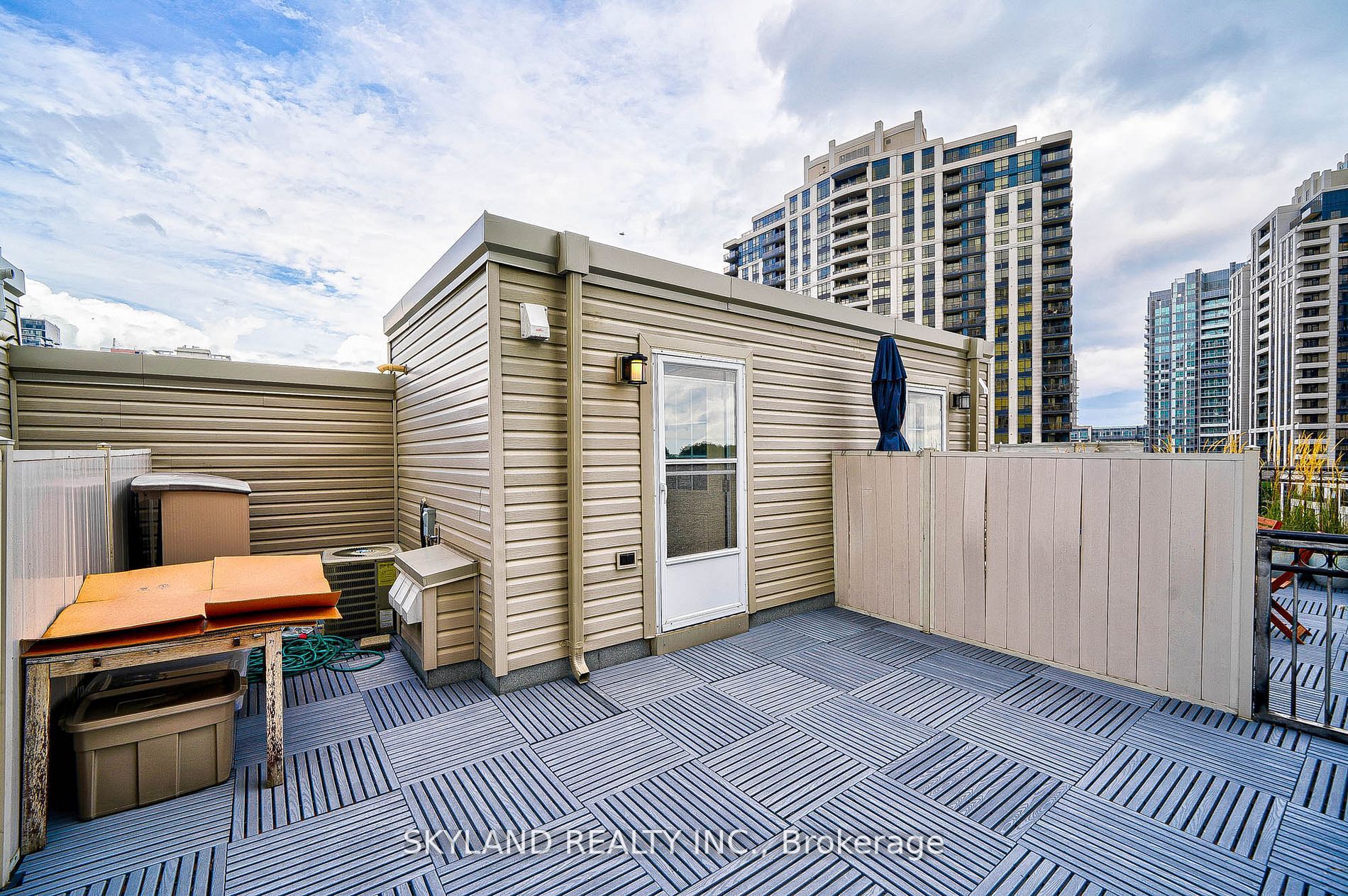 3 Everson Dr, #308