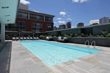 33 Charles St E, #3601