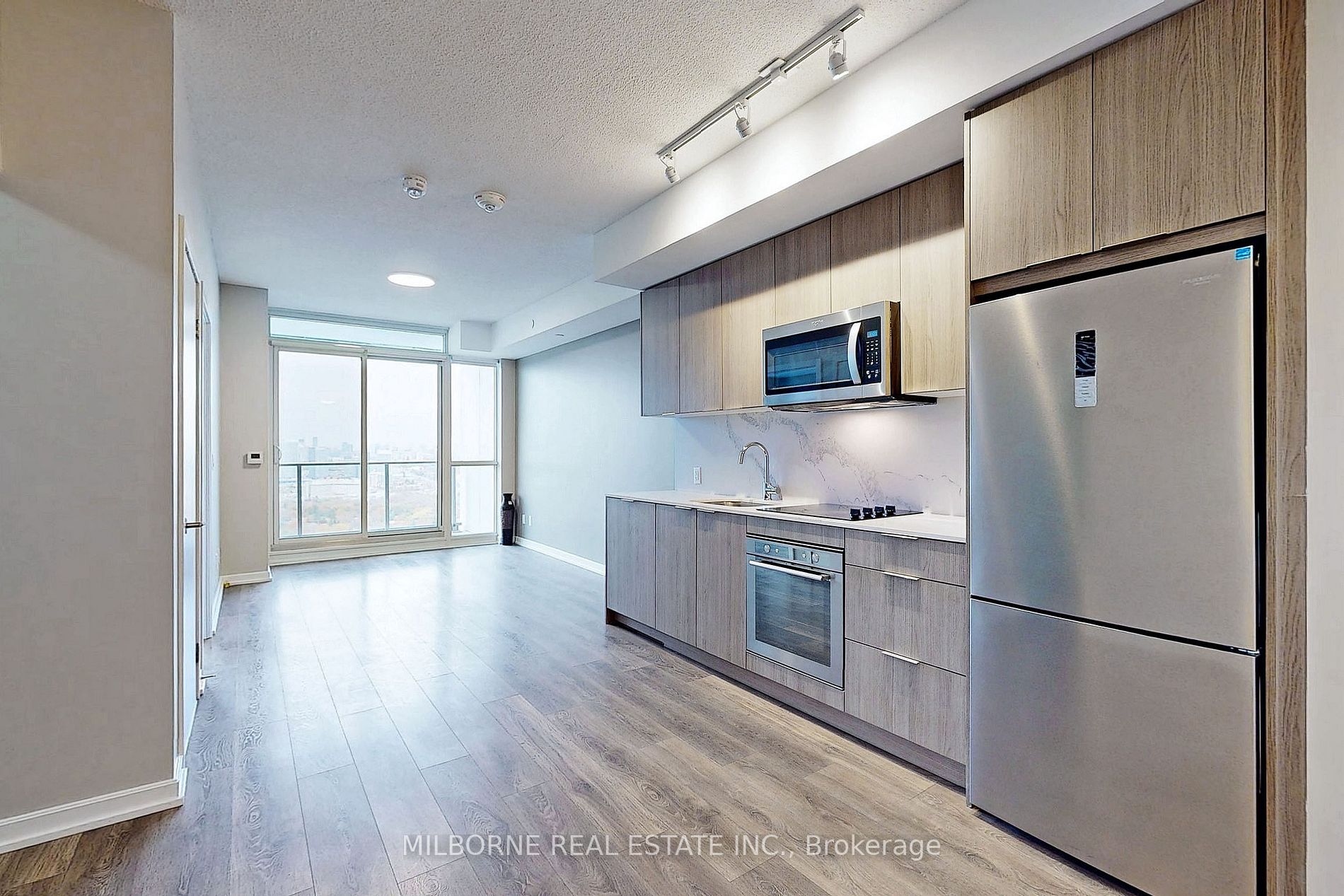 32 Forest Manor Rd, #2201