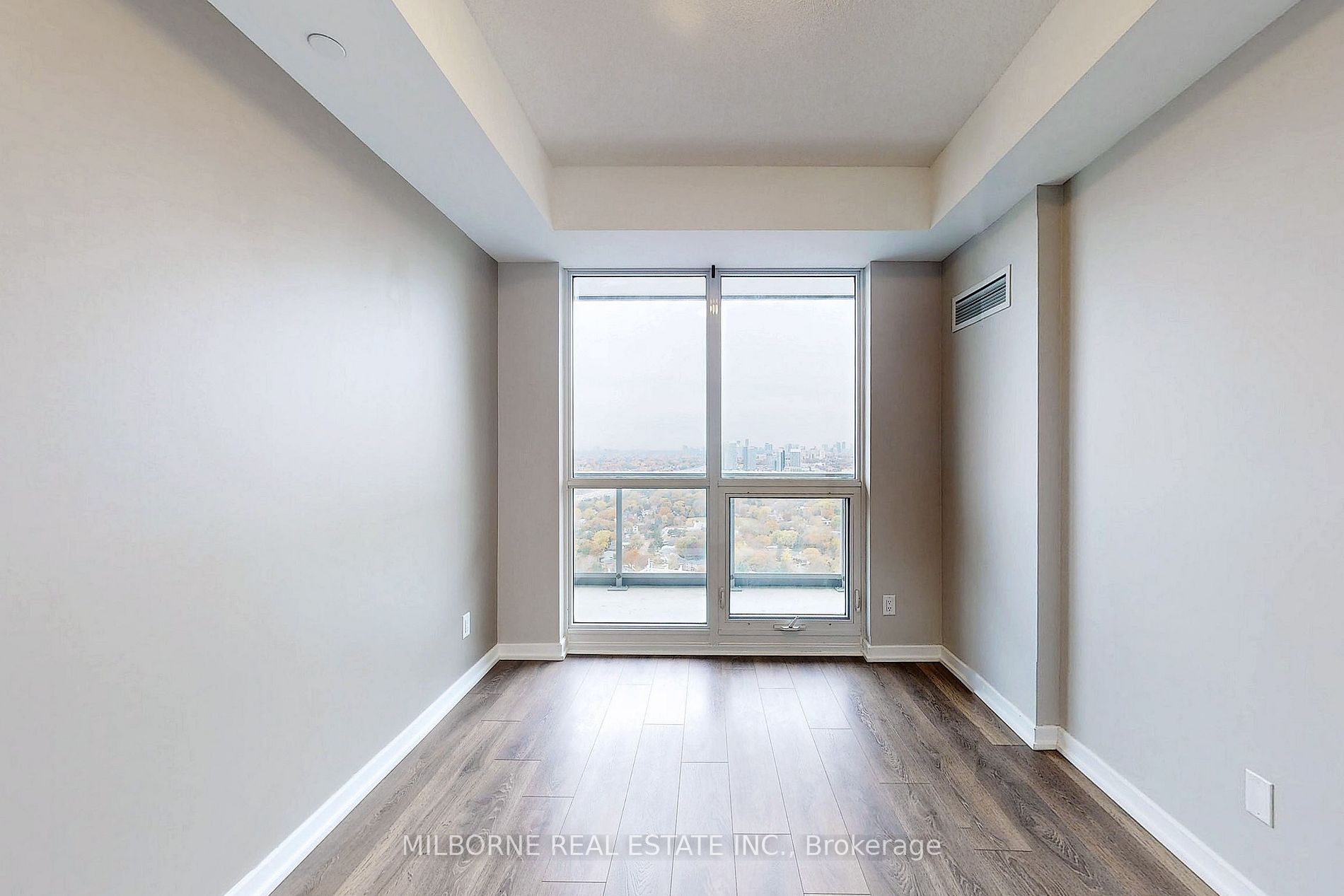 32 Forest Manor Rd, #2201
