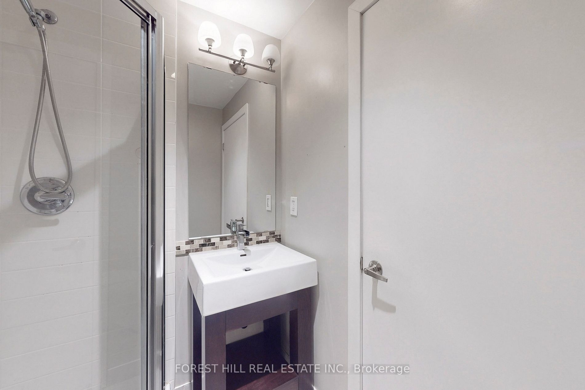 30 Canterbury Pl, #201