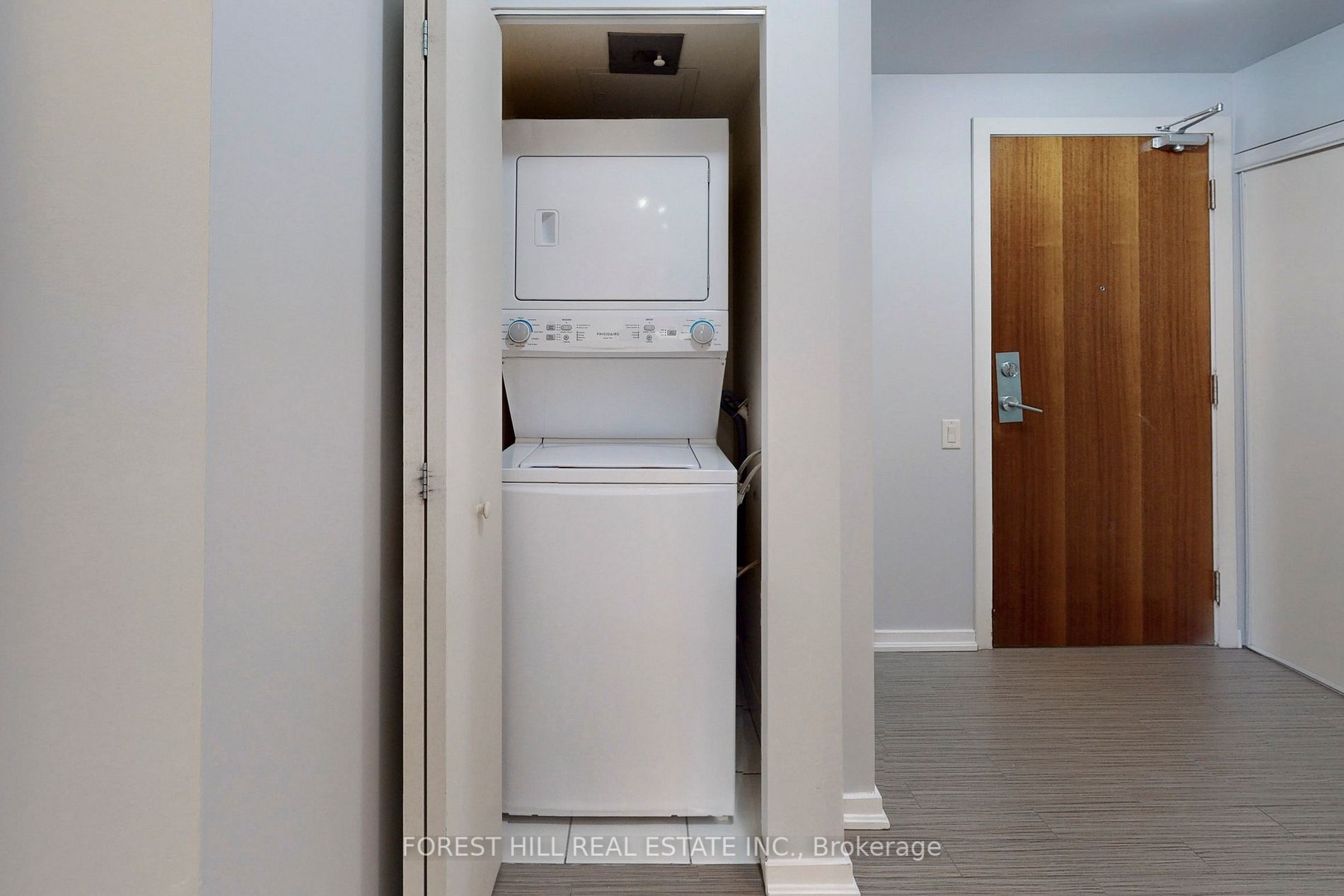 30 Canterbury Pl, #201