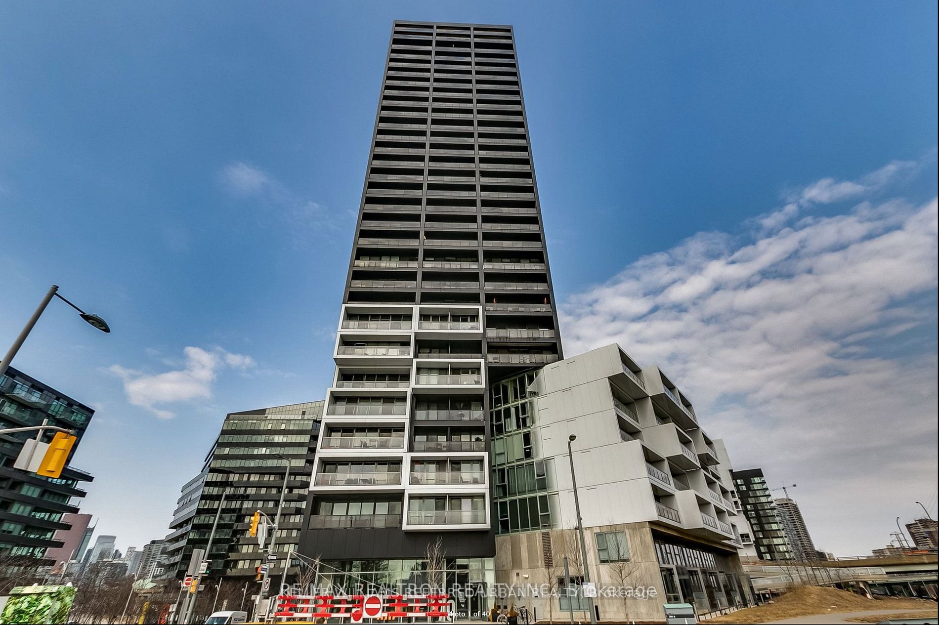 170 Bayview Ave, #1301