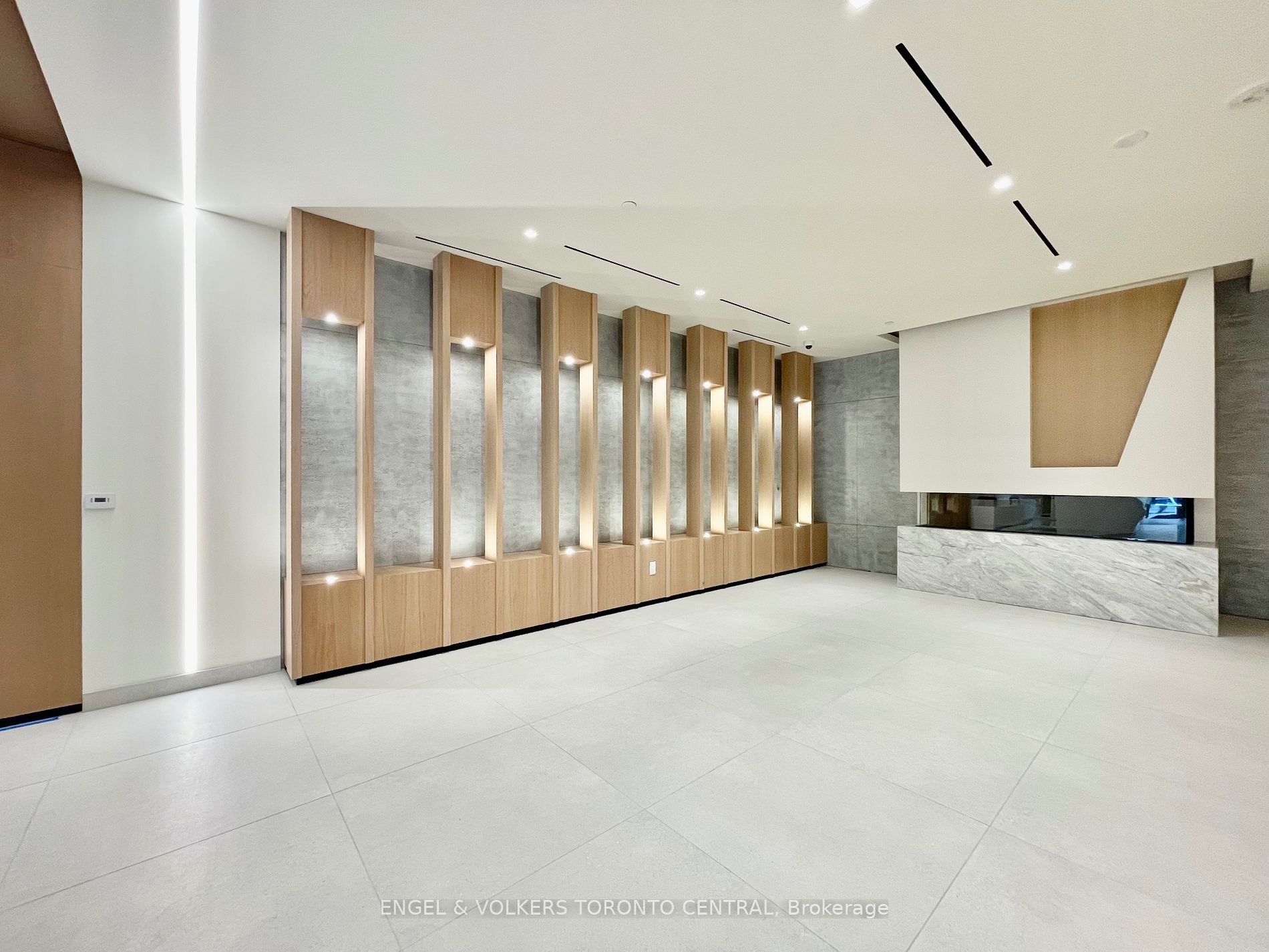 5 Defries St, #516