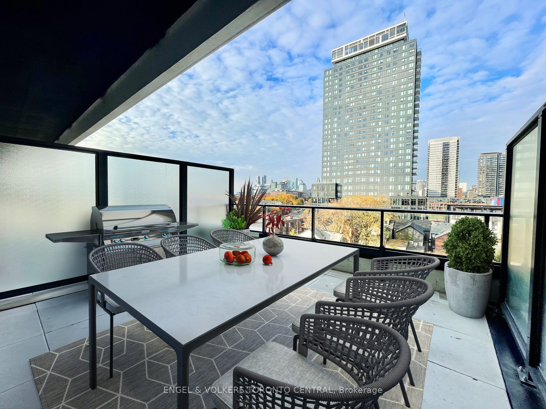 5 Defries St, #516