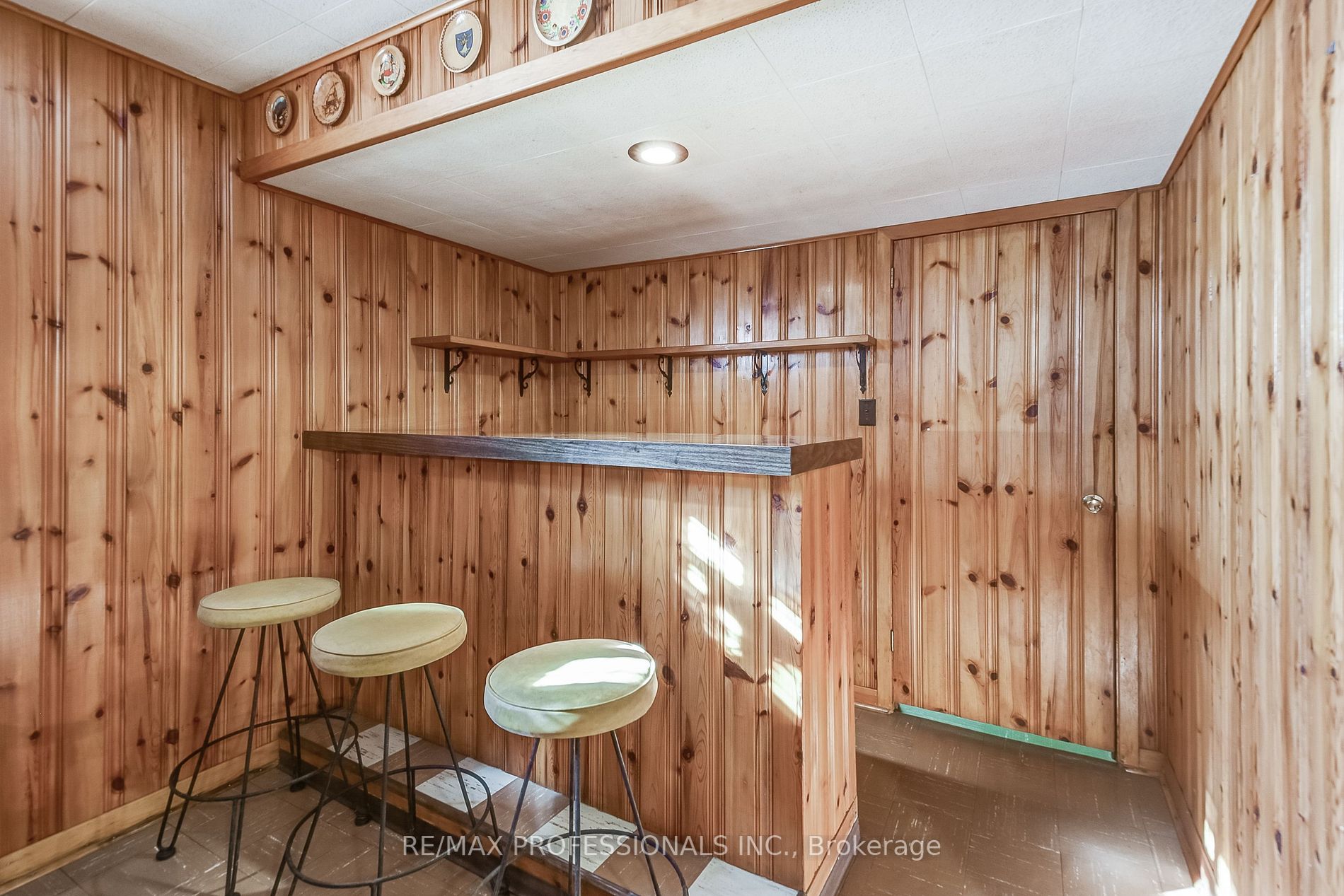 14 Dukinfield Cres