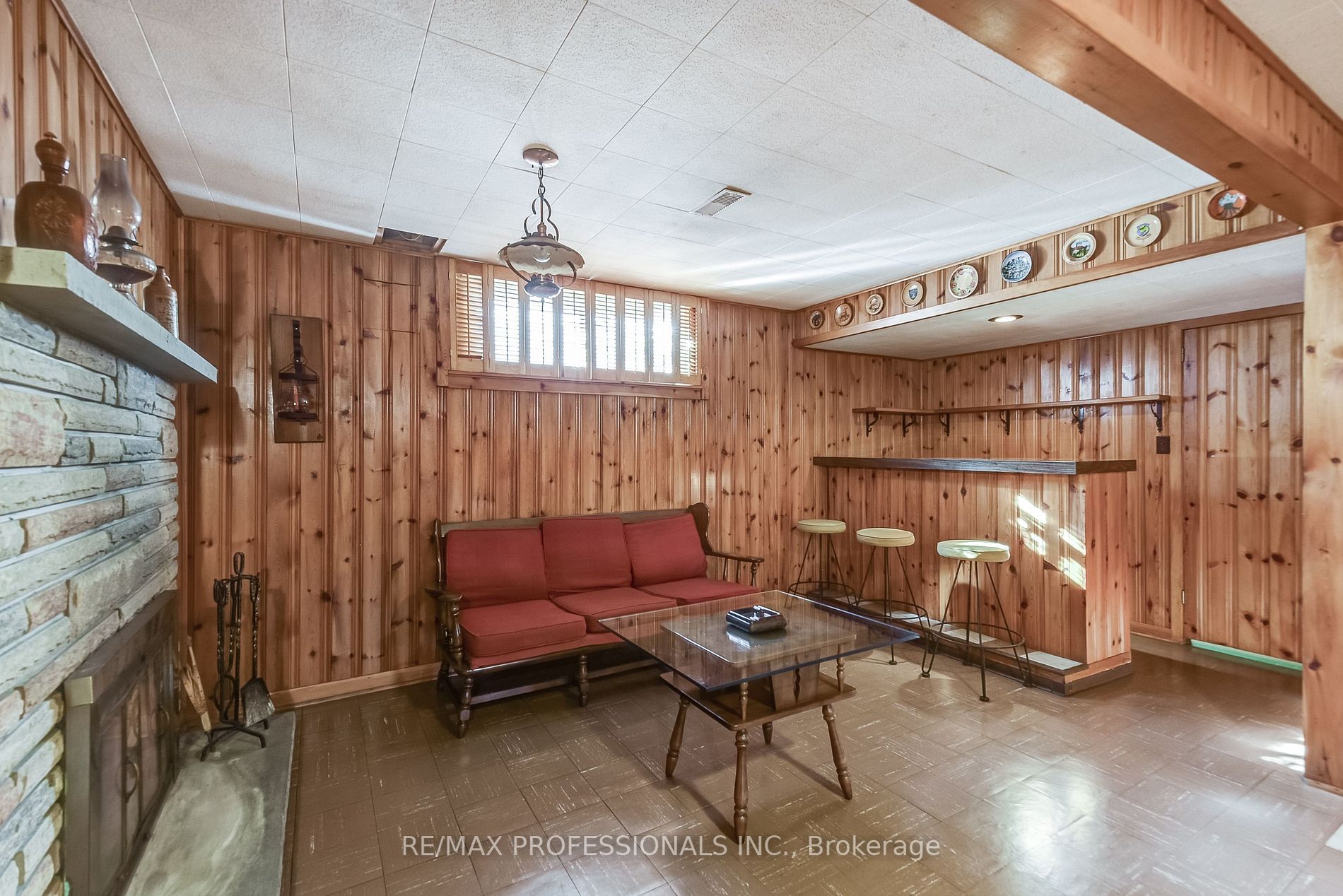 14 Dukinfield Cres