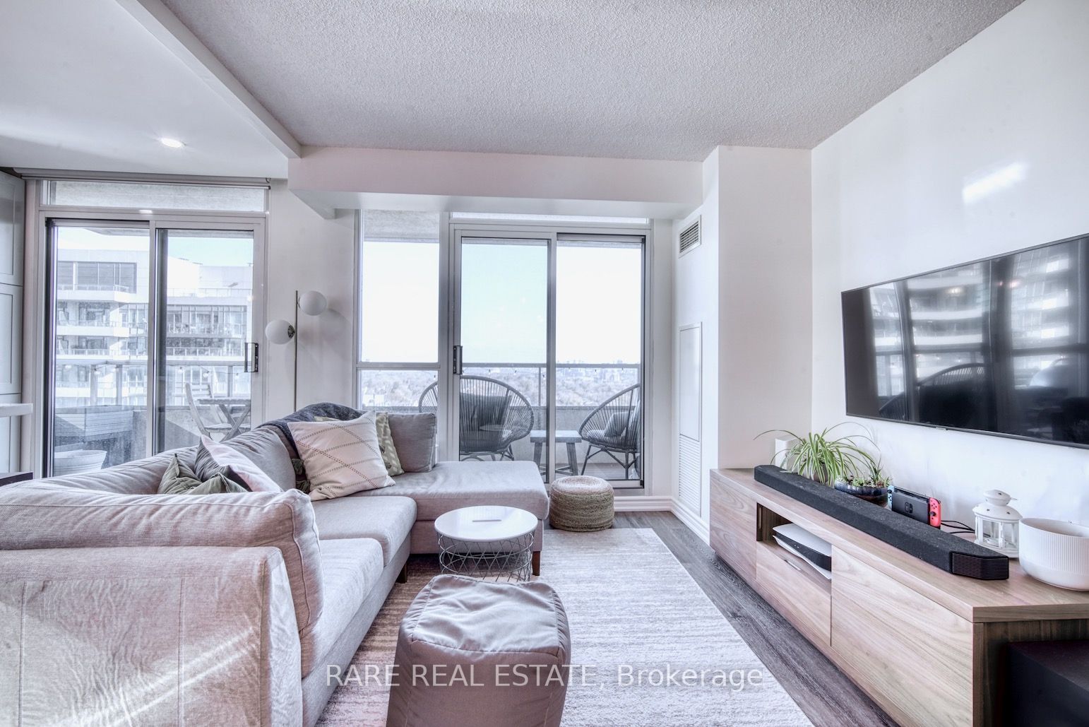 18 Spring Garden Ave, #2605