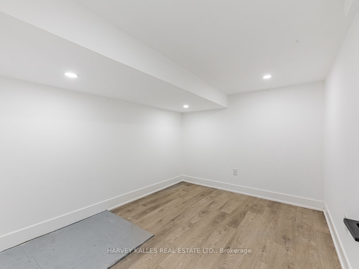 22 Hollaman Rd