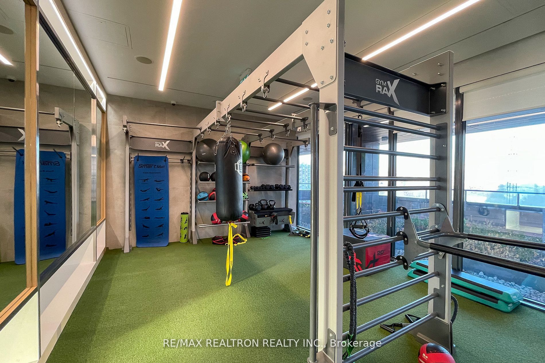 19 Western Battery Rd, #1502