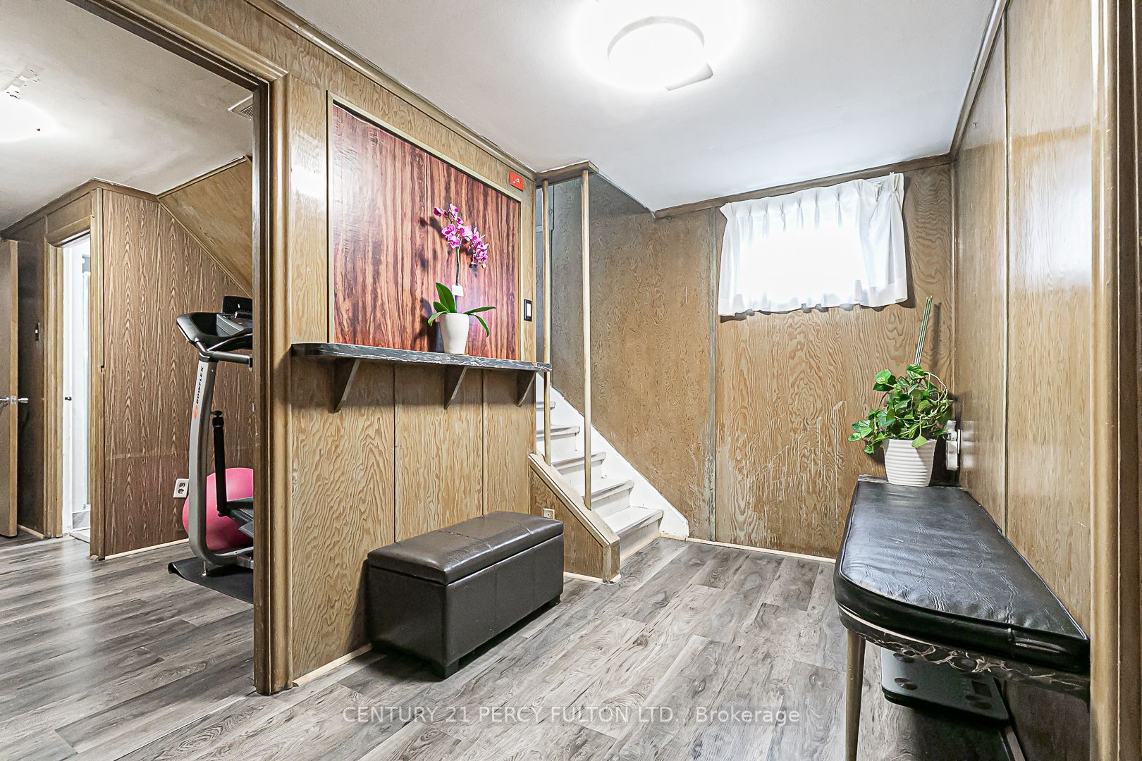 23 Almington St
