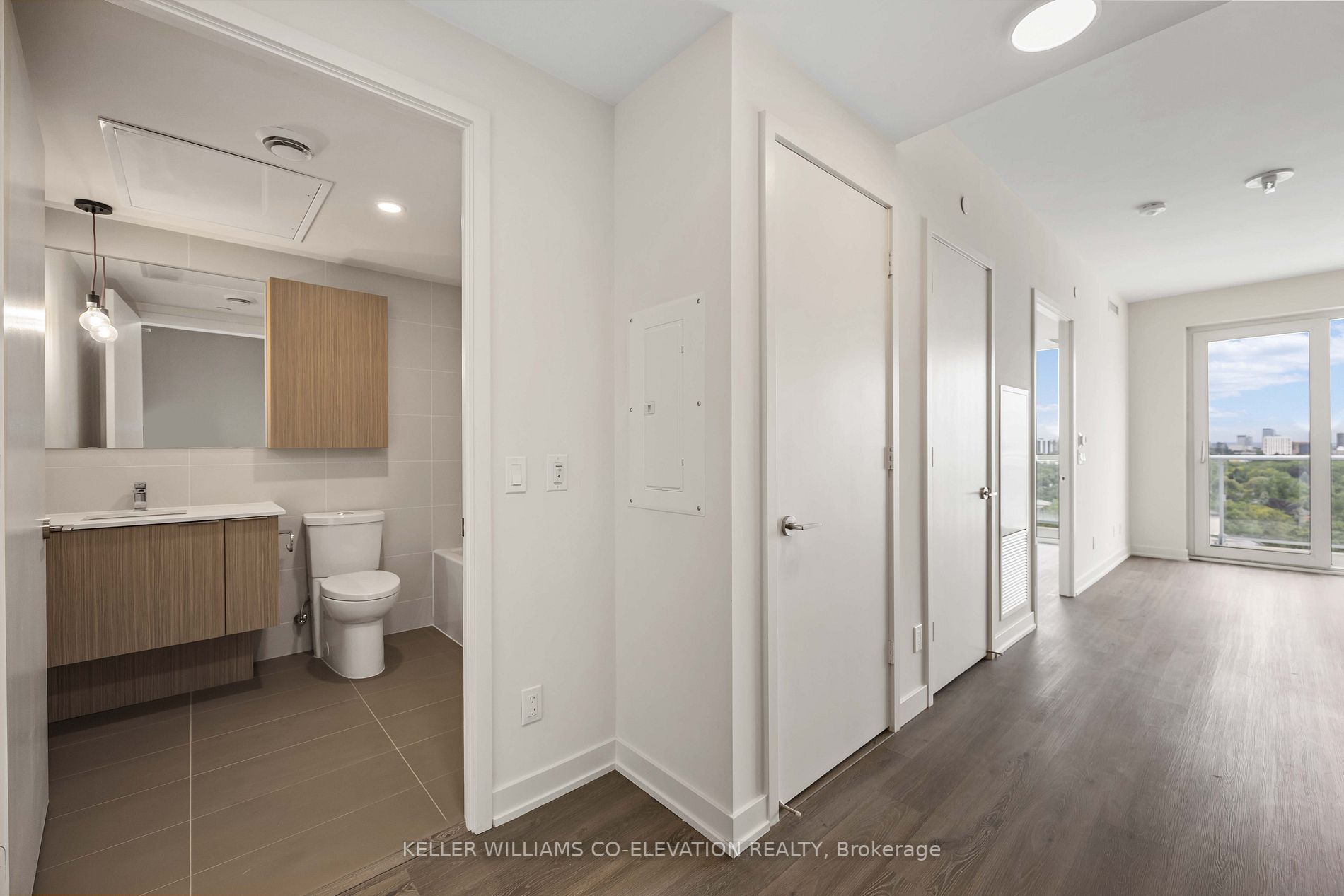 10 Deerlick Court, #1307