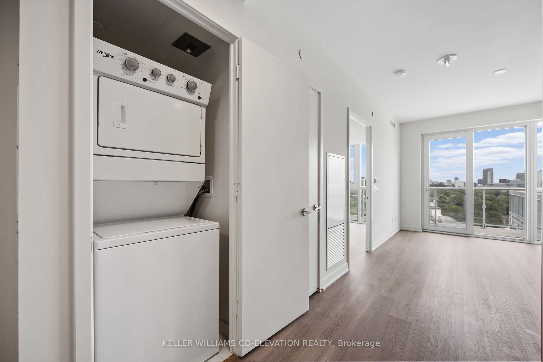 10 Deerlick Court, #1307