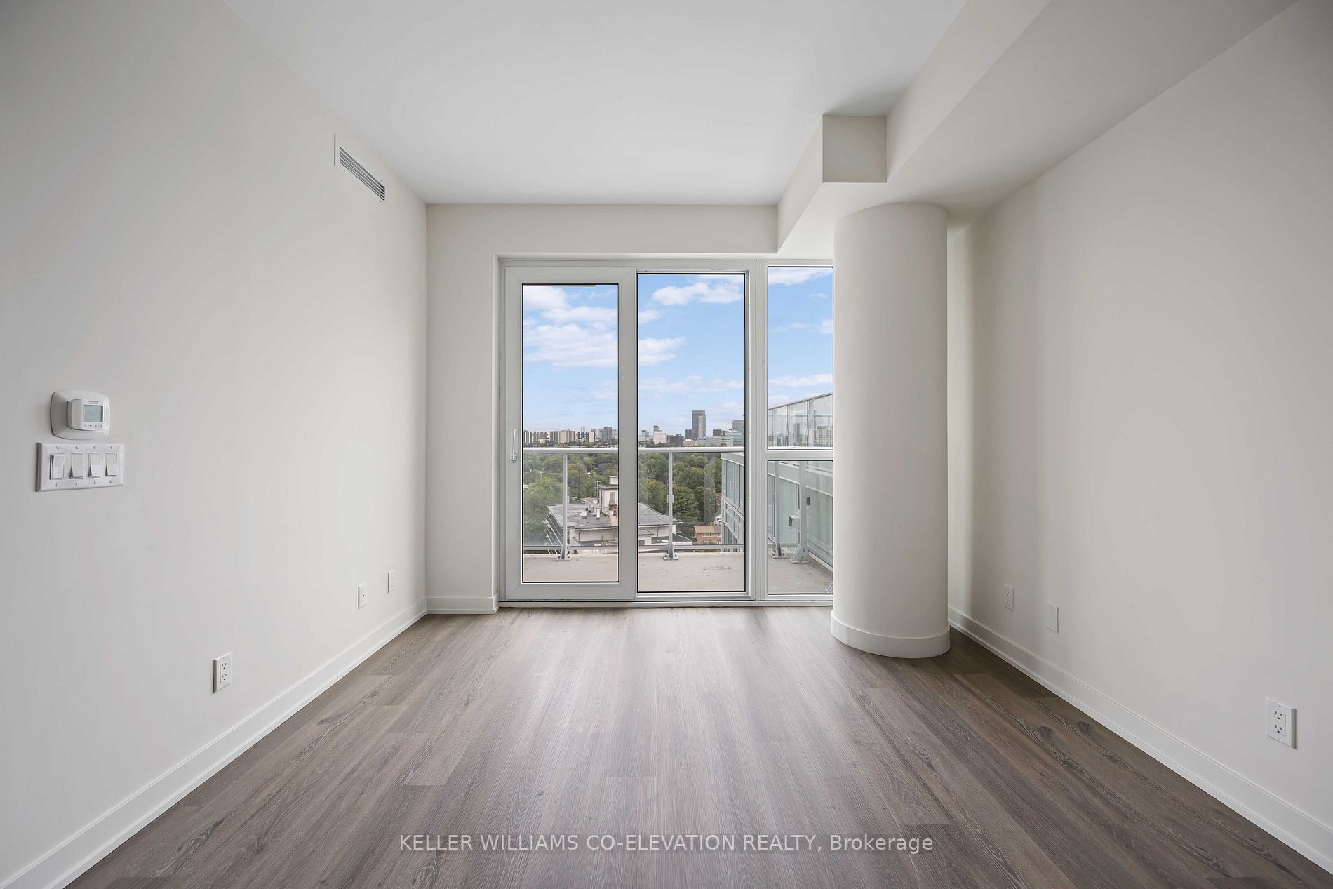 10 Deerlick Court, #1307