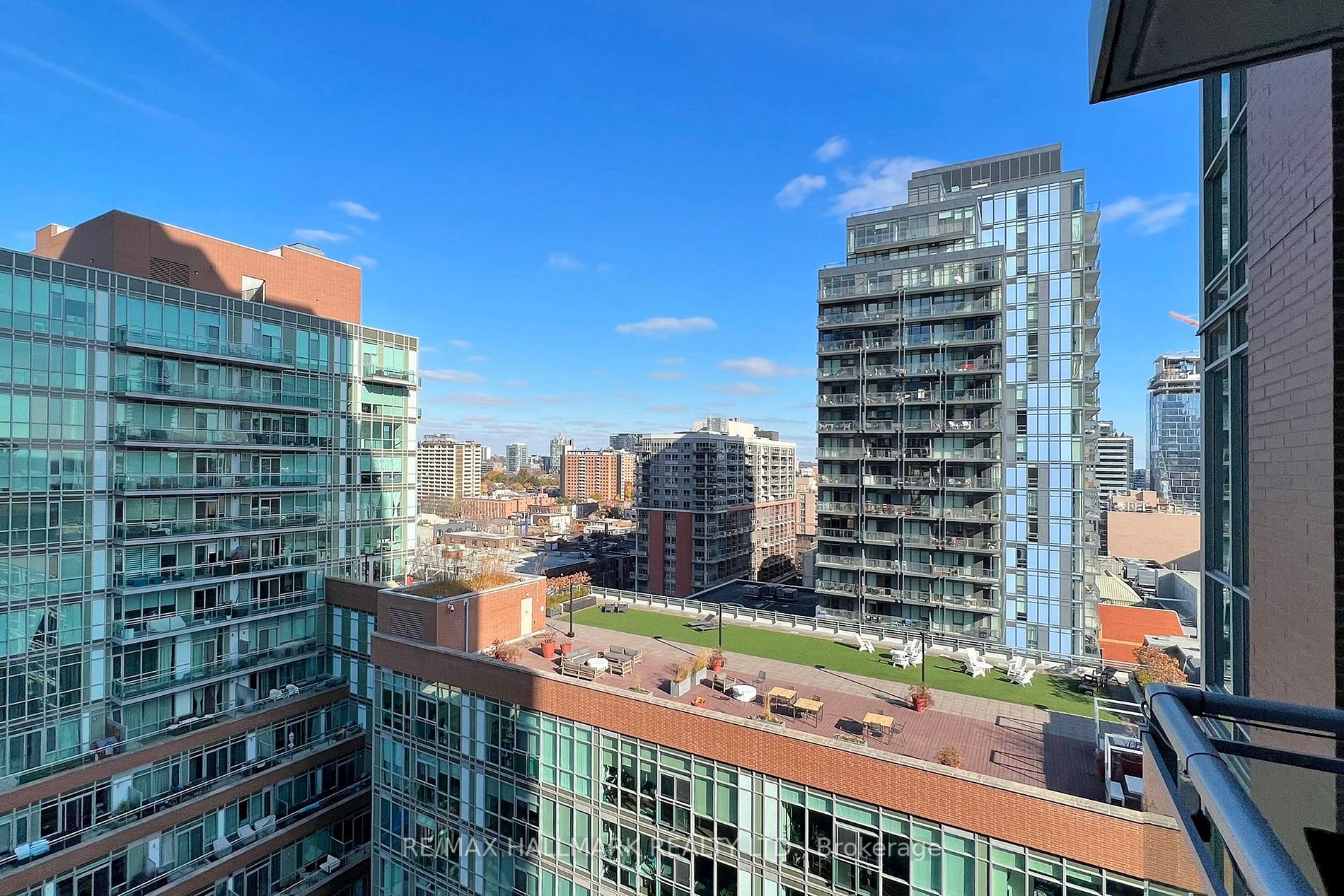 112 George St, #1208