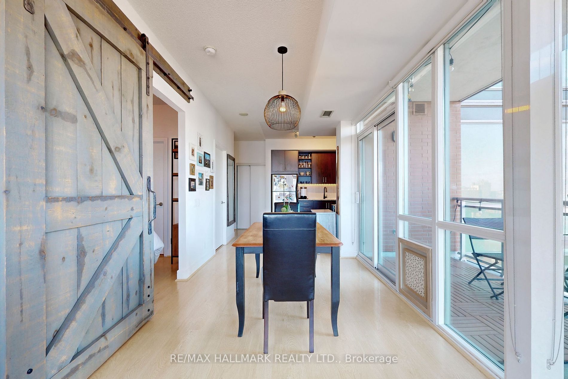 112 George St, #1208