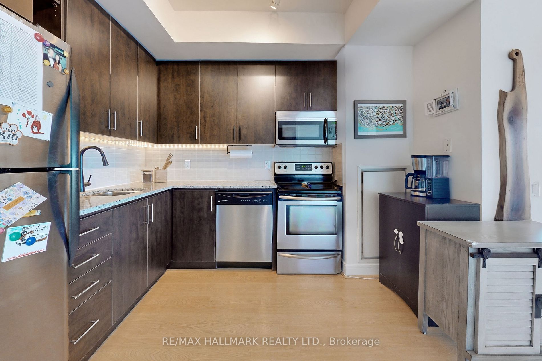 112 George St, #1208