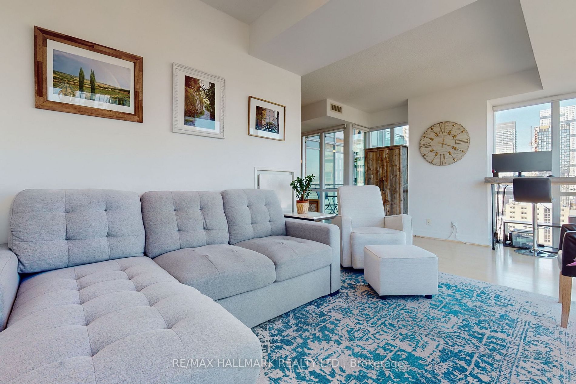 112 George St, #1208