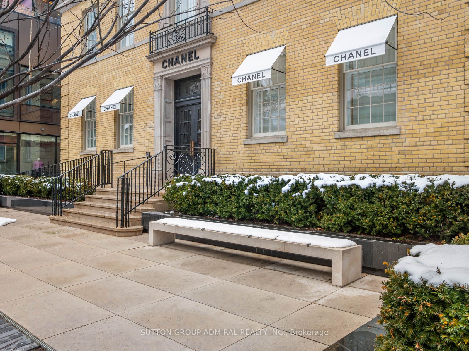 825 Church St, #301
