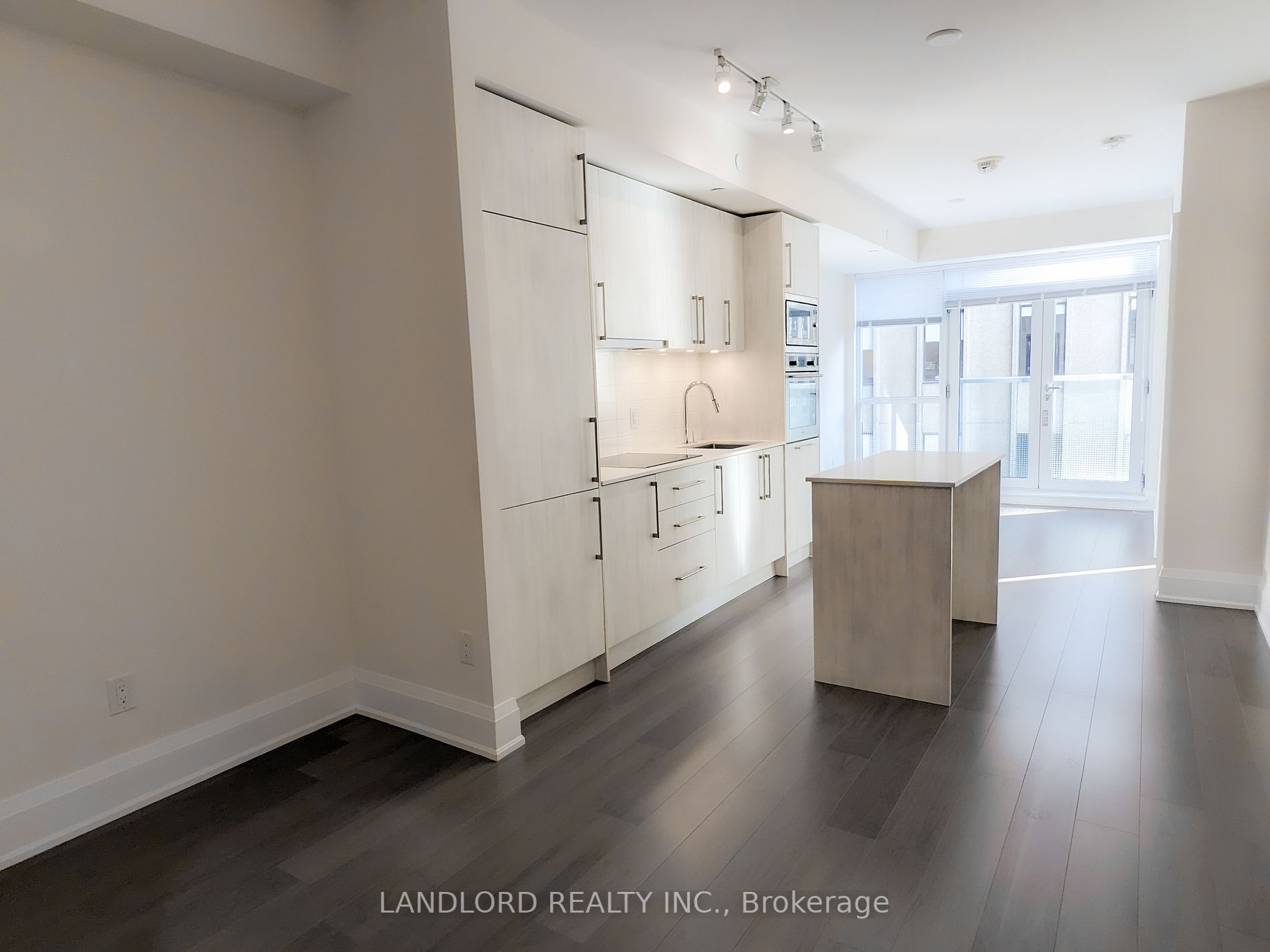 88 Cumberland St, #801
