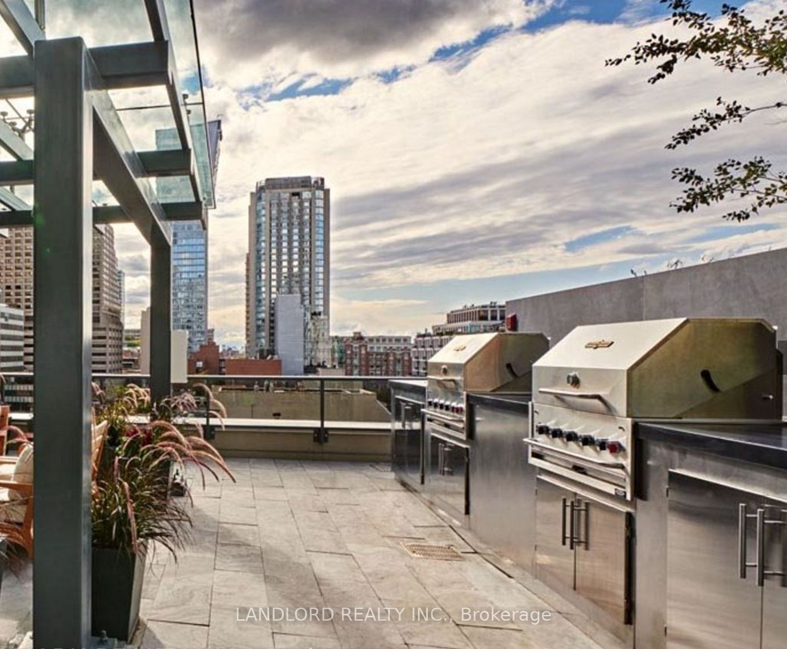 88 Cumberland St, #801
