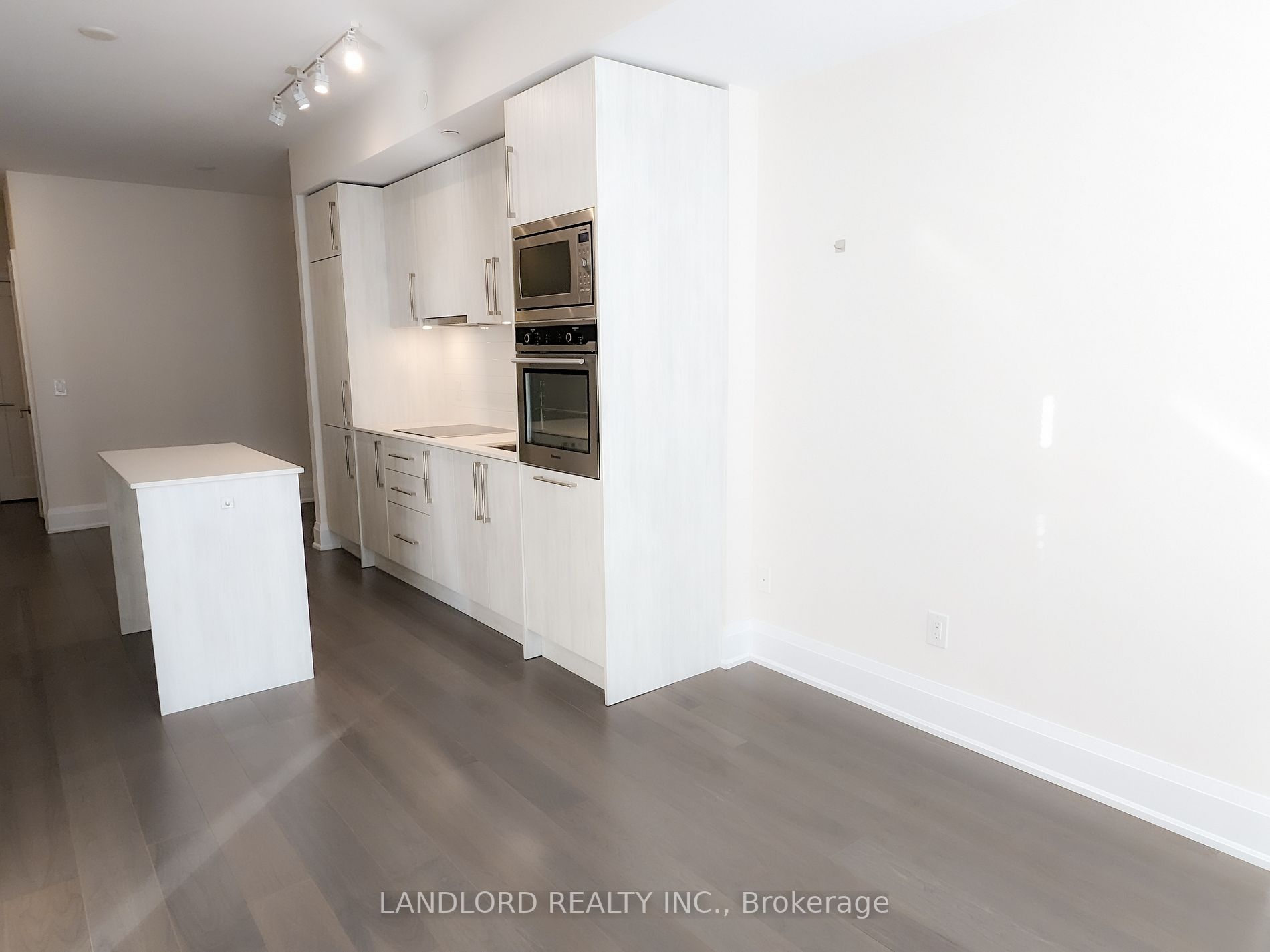 88 Cumberland St, #801