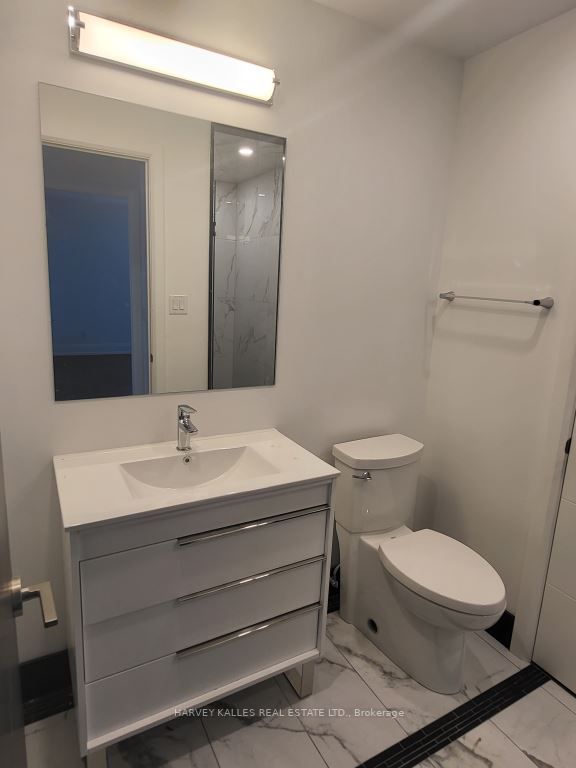 55 Charles St W, #3101