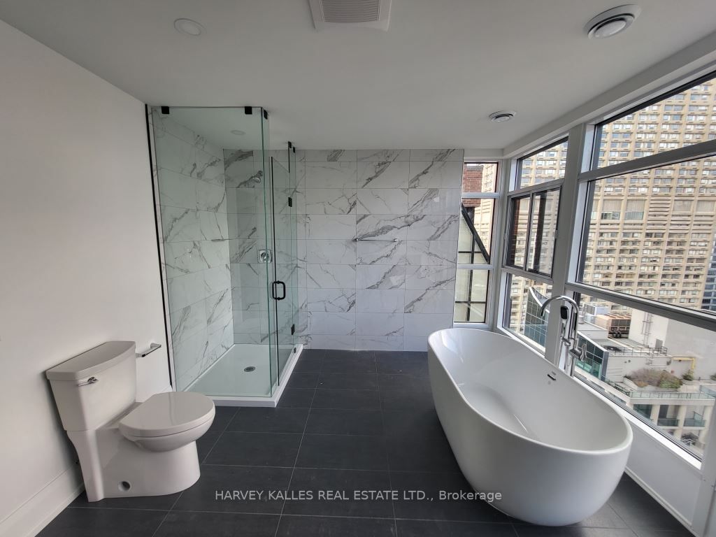 55 Charles St W, #3101