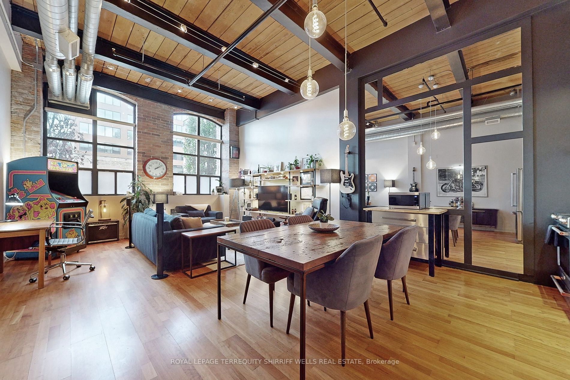 43 Hanna Ave, #125