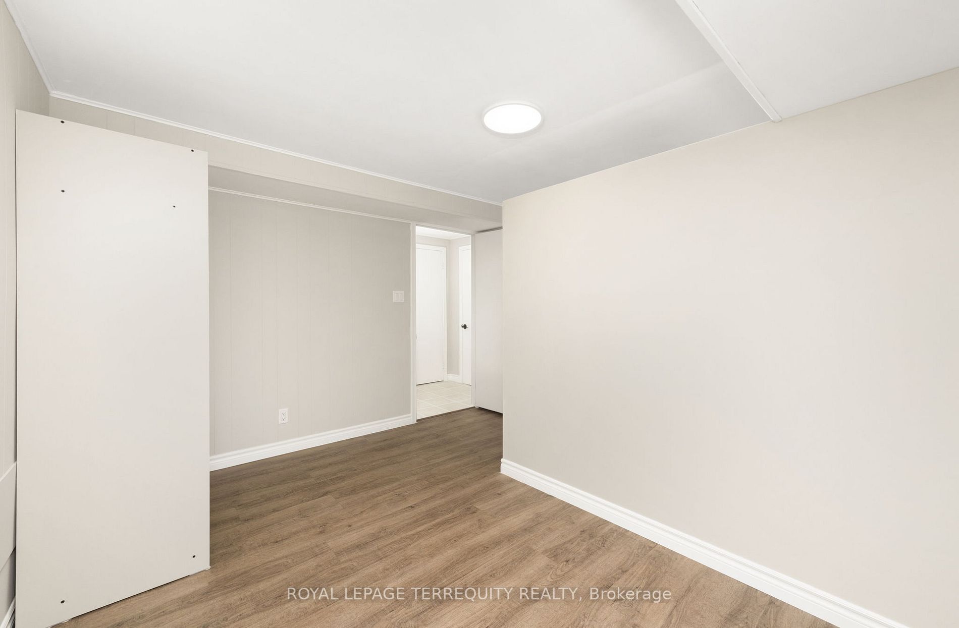 51 Garthdale Crt, #Lower
