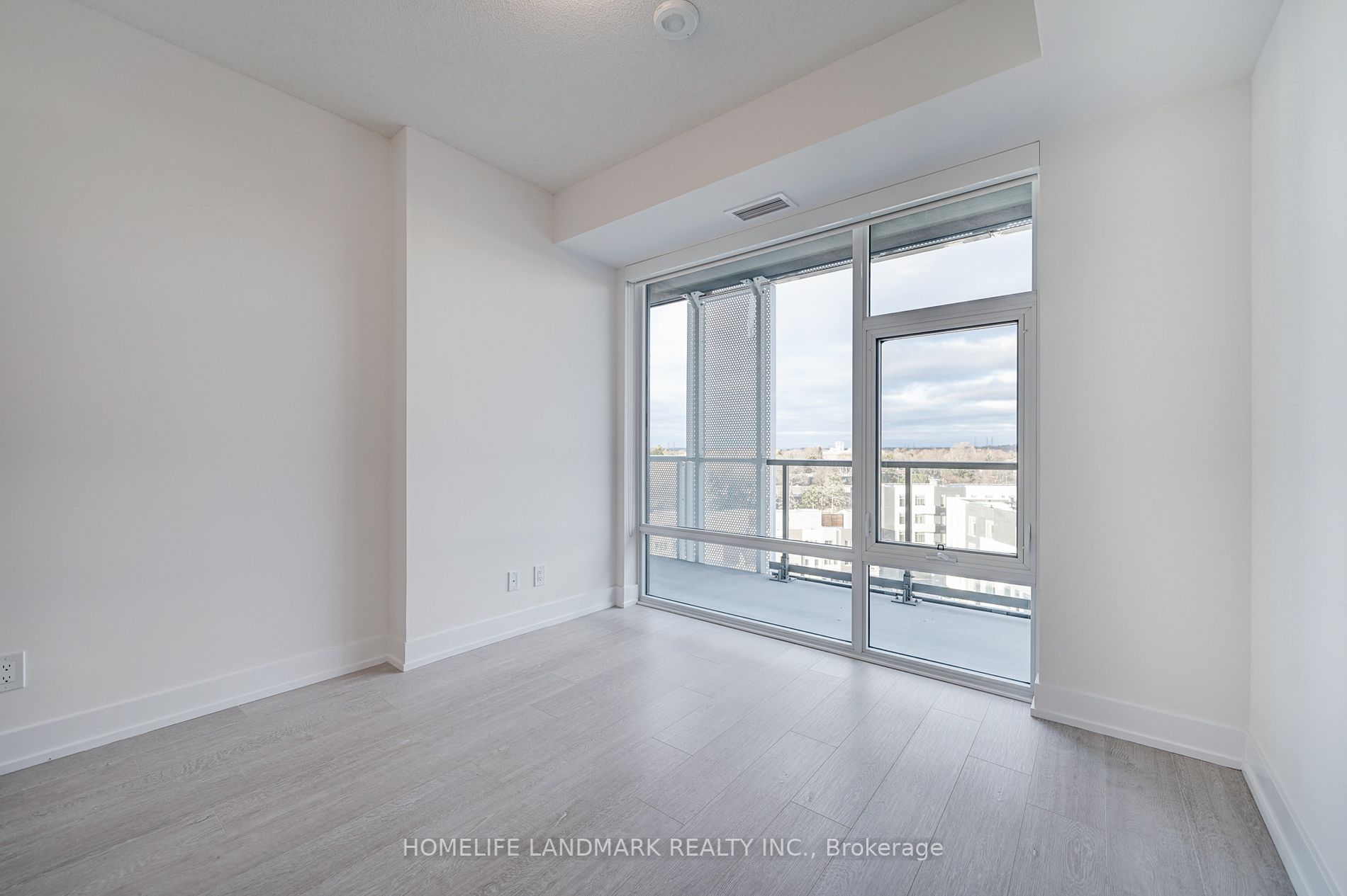 25 Adra Grado Way, #910
