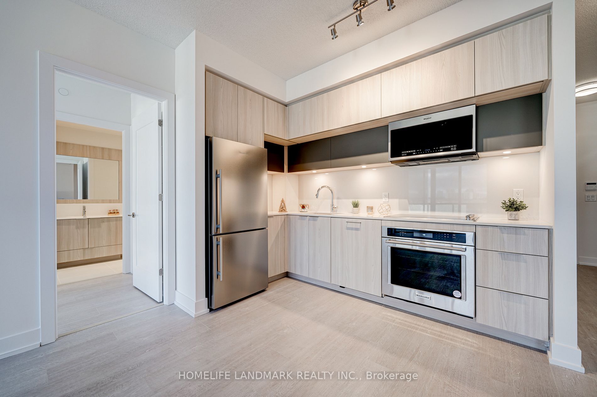25 Adra Grado Way, #910