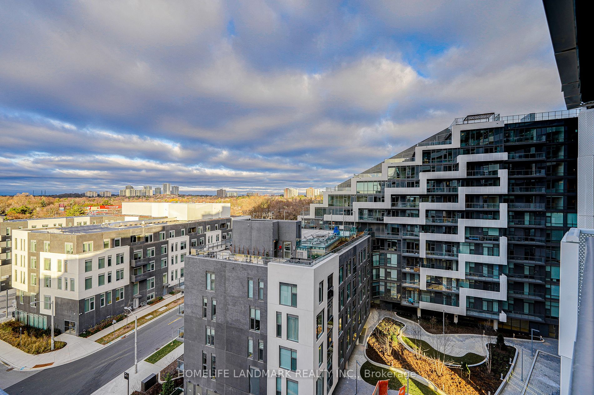 25 Adra Grado Way, #910