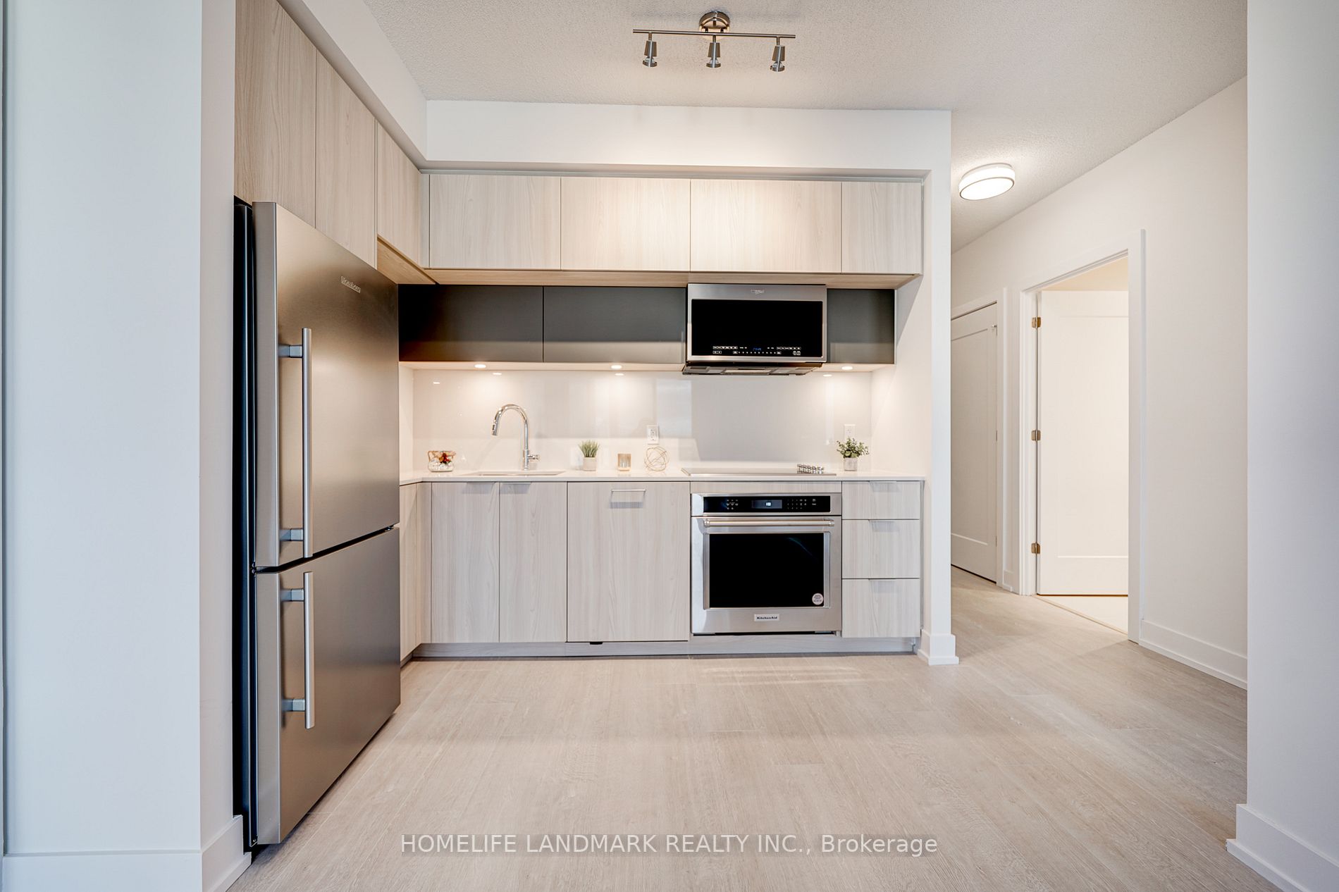25 Adra Grado Way, #910