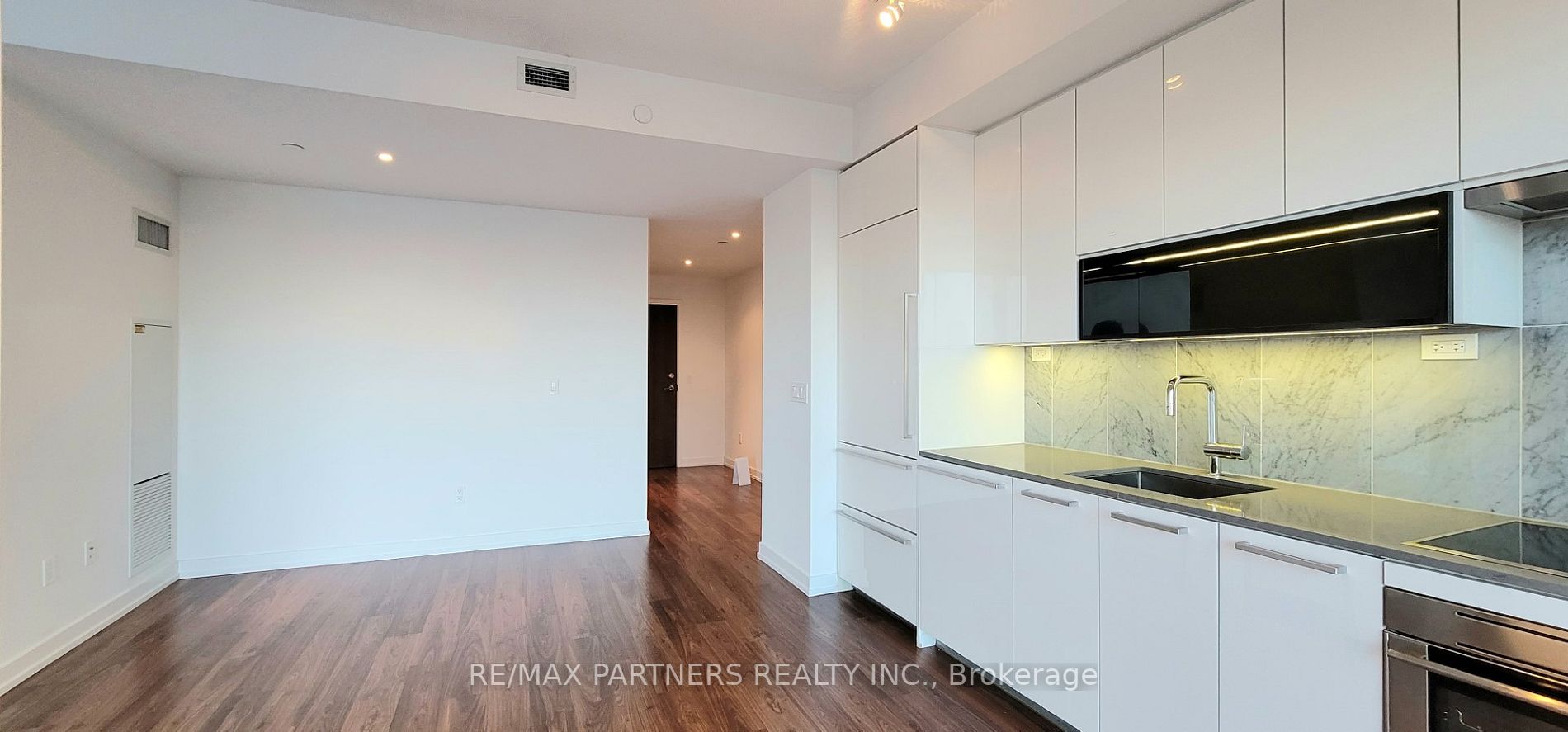 117 Mcmahon Dr, #2711