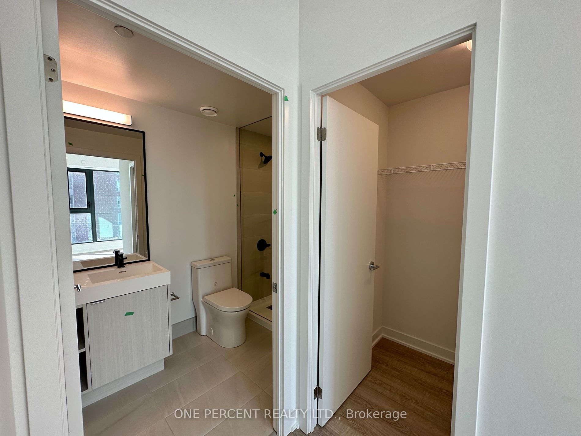250 Lawrence Ave W, #419