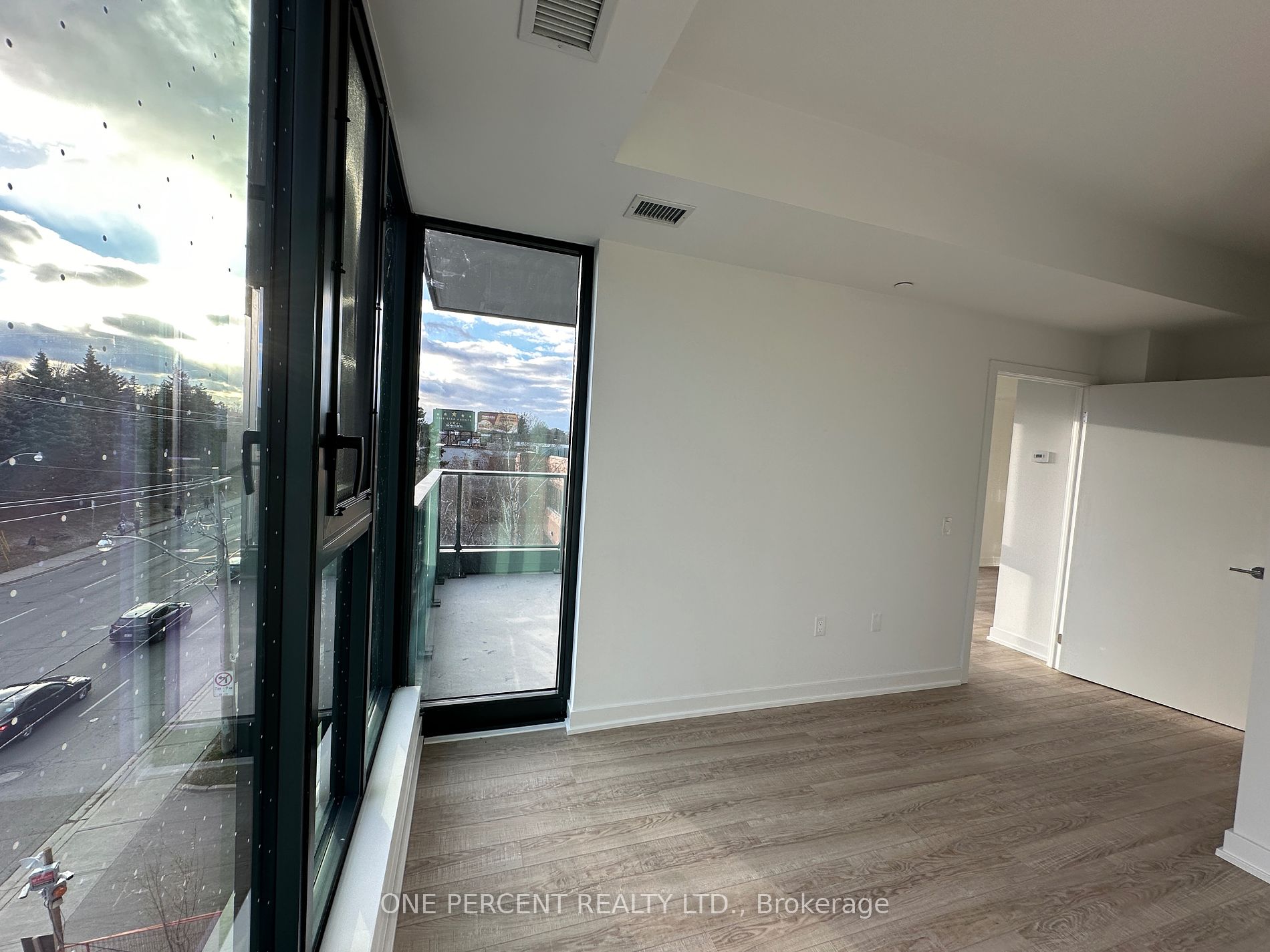250 Lawrence Ave W, #419