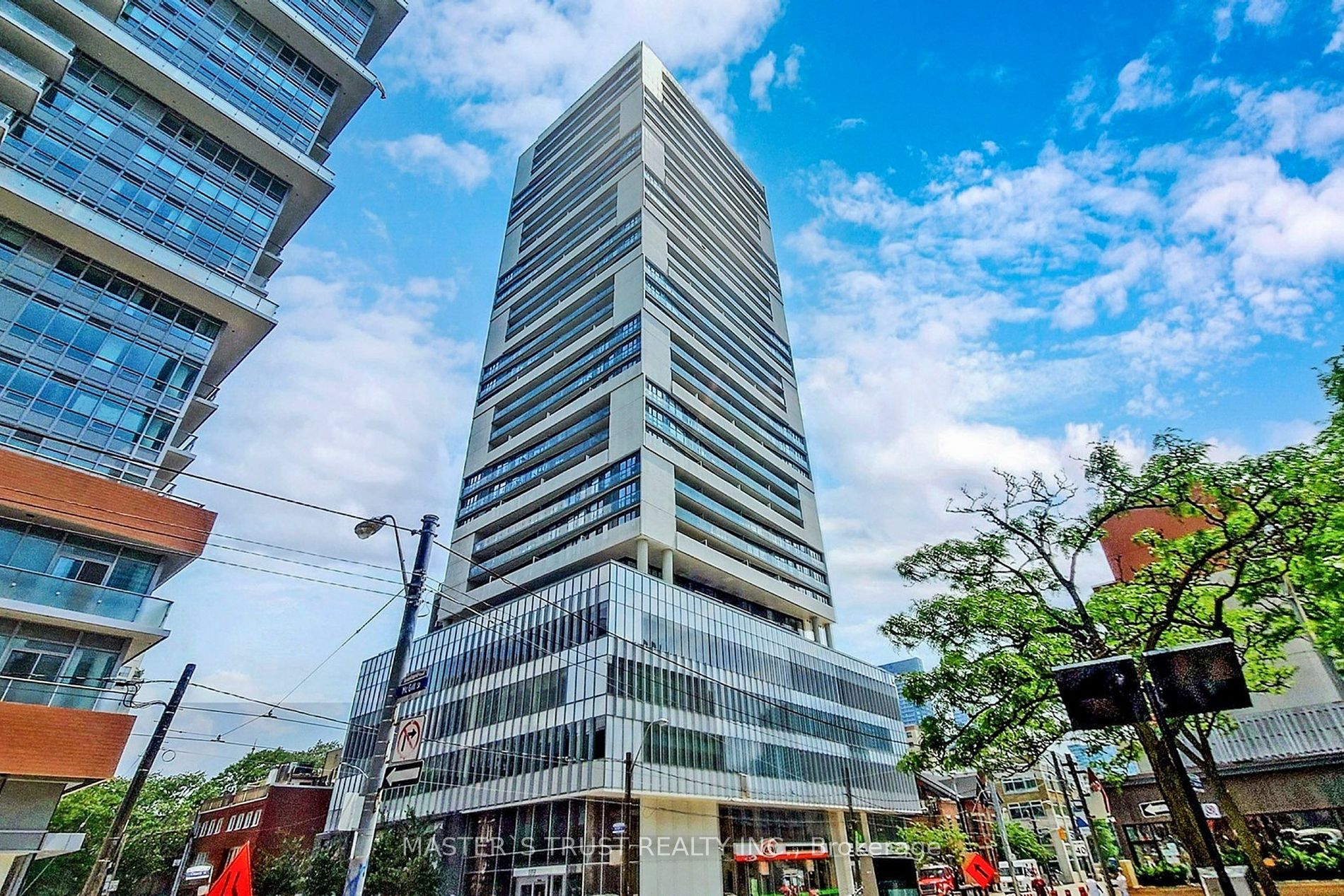 89 Mcgill St, #2405