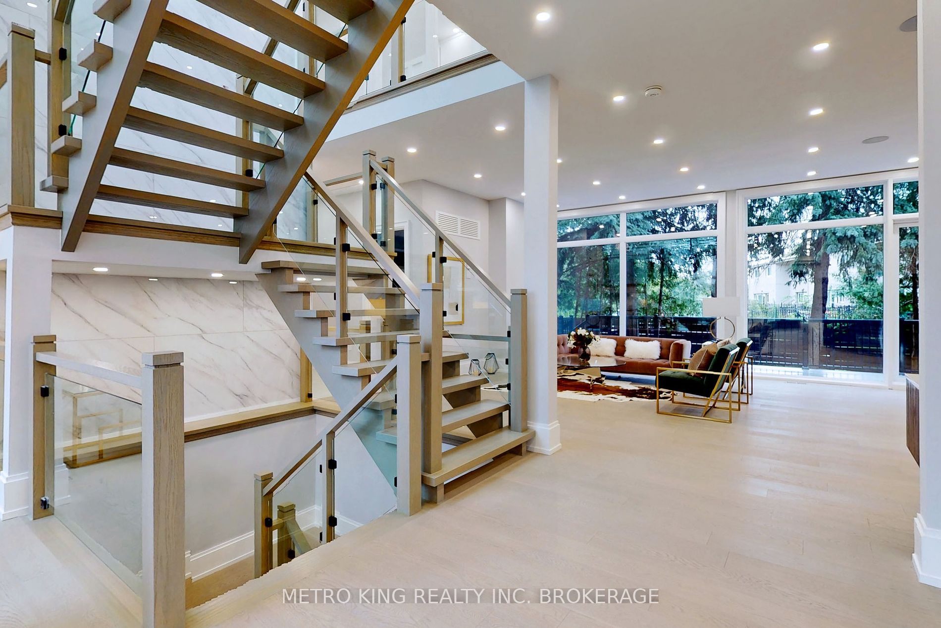 29 Briarfield Dr