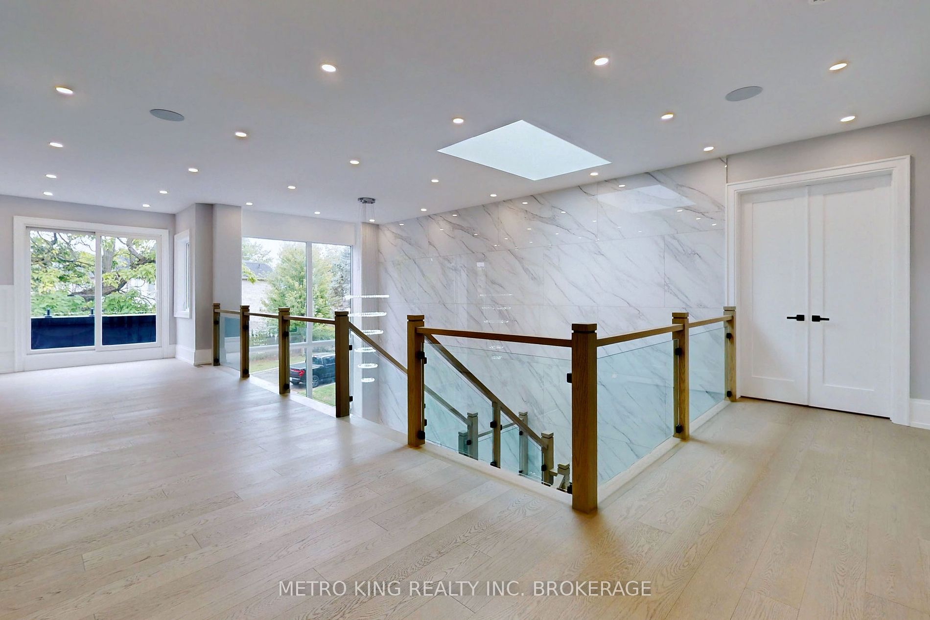 29 Briarfield Dr