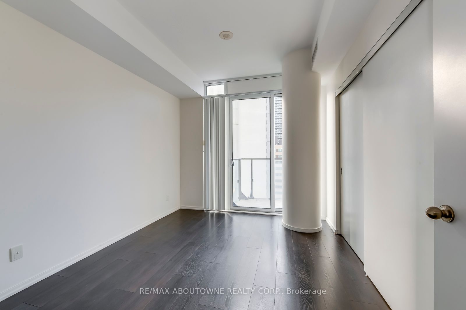 75 St Nicholas St, #1406