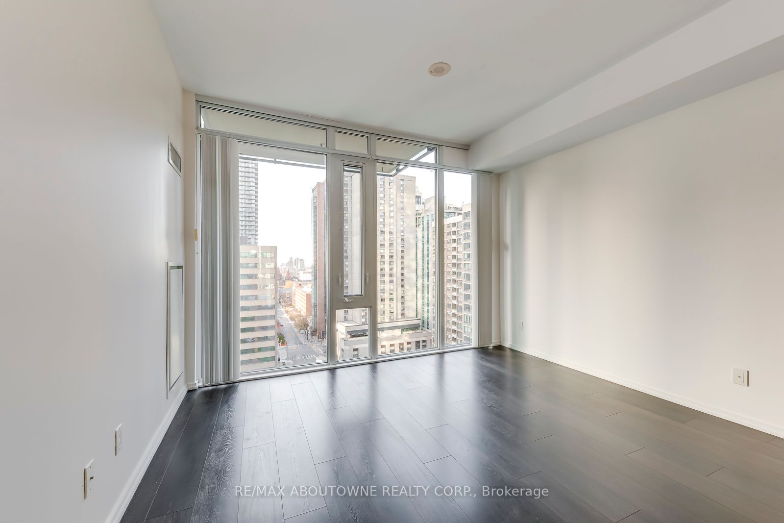 75 St Nicholas St, #1406