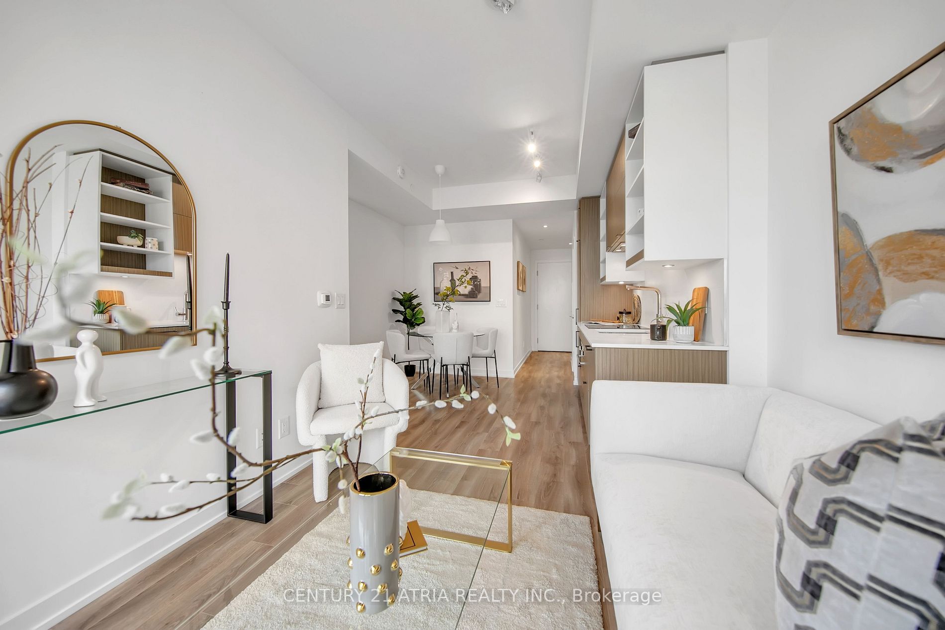 20 Edward St, #624