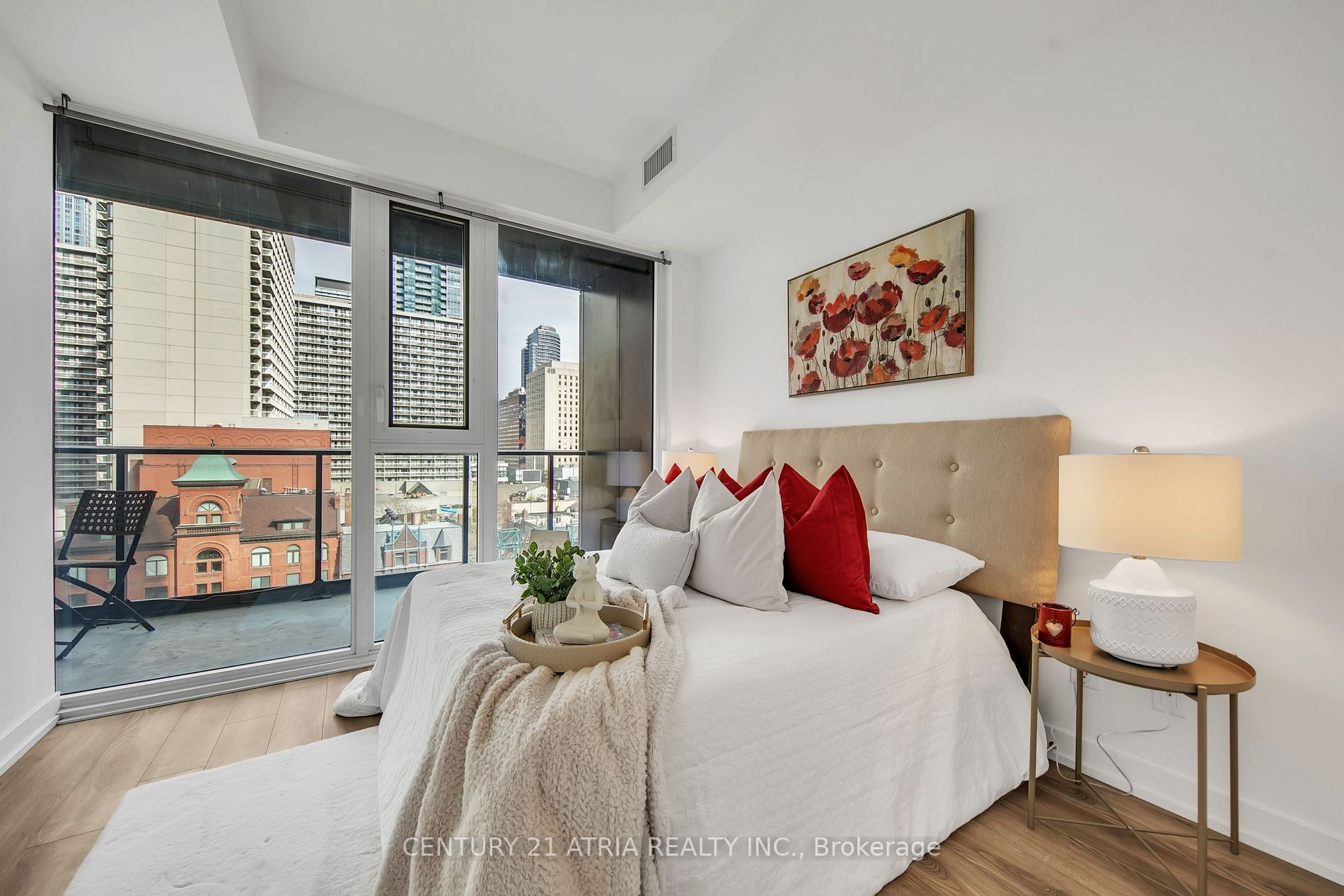 20 Edward St, #624