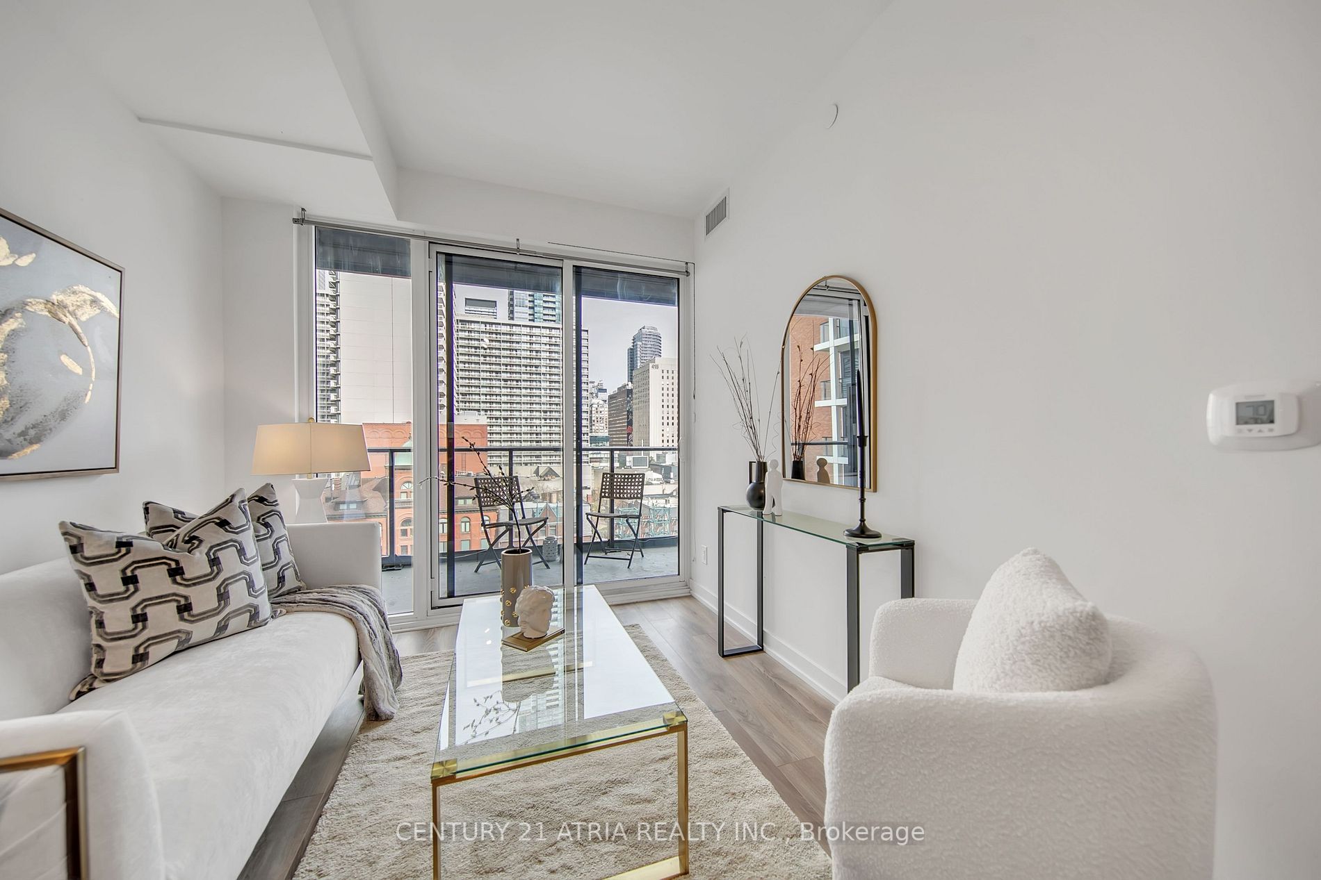 20 Edward St, #624