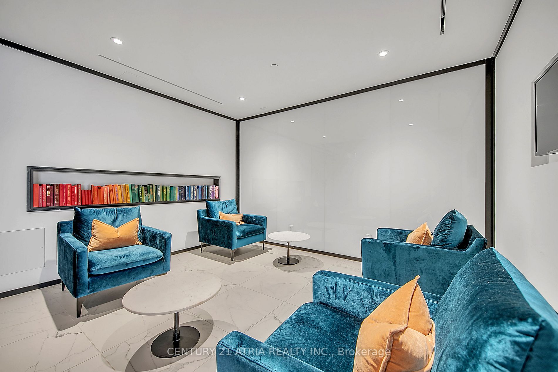 20 Edward St, #624