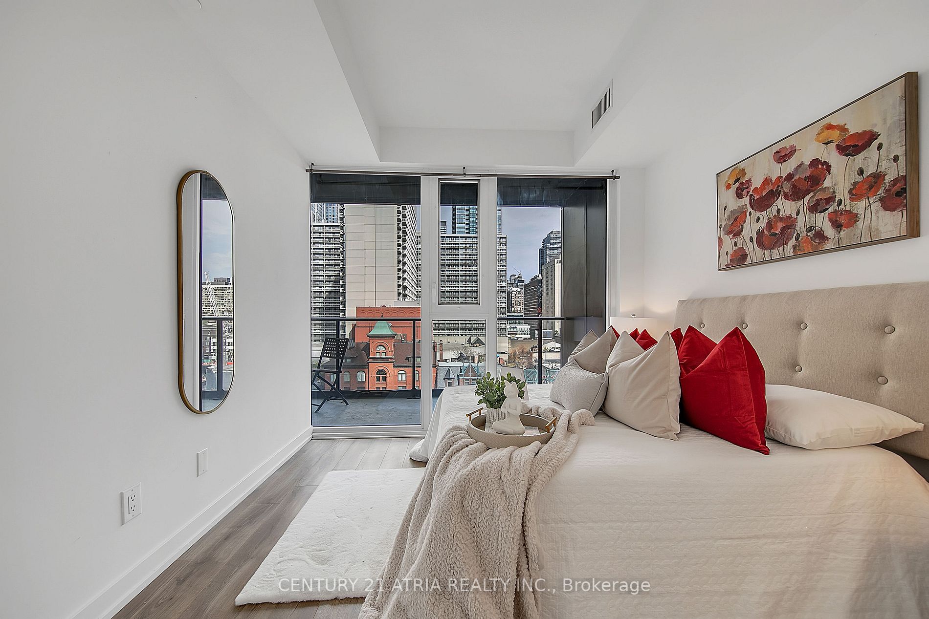 20 Edward St, #624