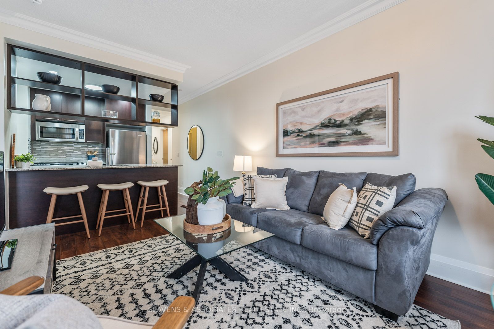 100 Harrison Garden Blvd, #1521