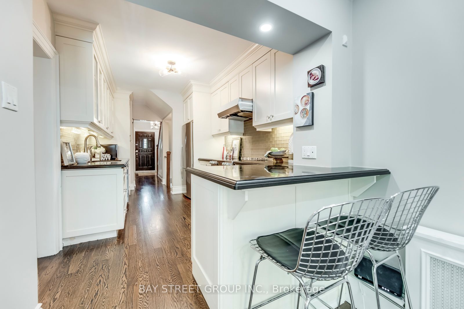 294 St Clements Ave